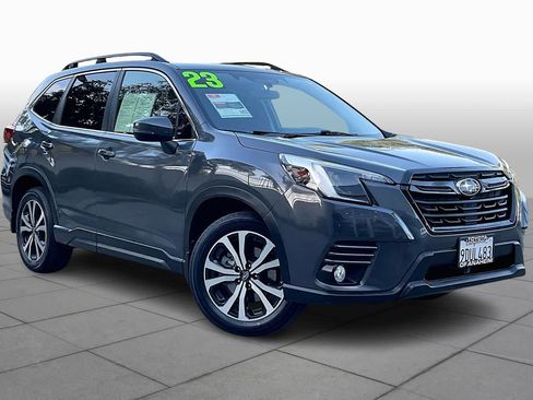 Used 2023 Subaru Forester Limited image 2