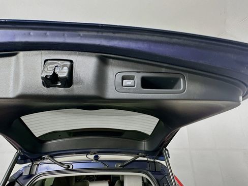 Used 2019 Honda CR-V Touring image 30