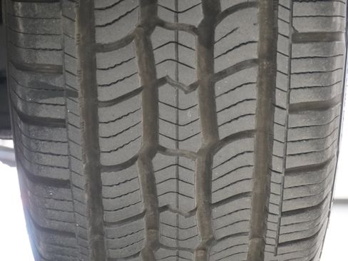 Used 2013 Nissan Frontier SV image 23