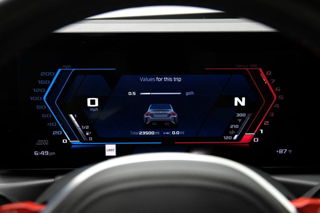 Used 2023 BMW M2 w/ Lighting Package RWD image 18