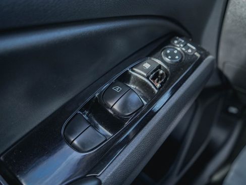 Used 2023 Nissan Altima 2.5 SV image 19