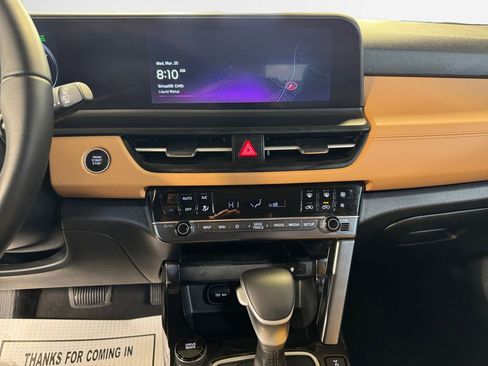 Certified 2024 Kia Seltos EX image 22