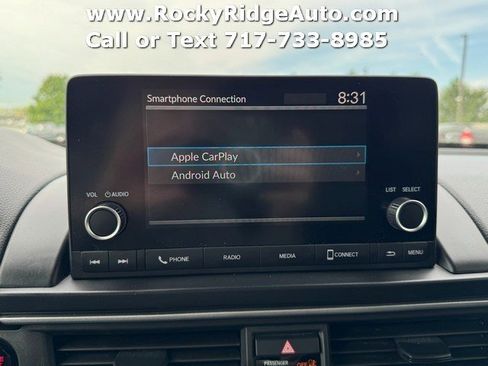 Used 2025 Honda Pilot Sport image 21