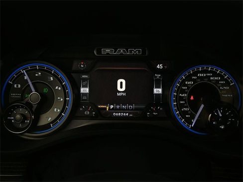 Used 2021 RAM 1500 Limited image 9