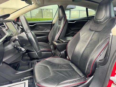 Used 2013 Tesla Model S Performance image 11