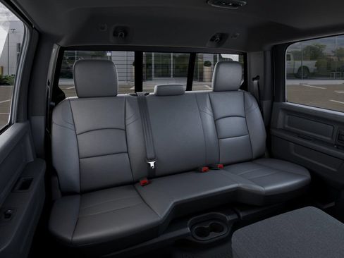 New 2026 RAM 5500 Tradesman AWD/4WD image 15