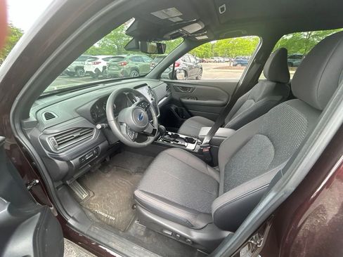Used 2026 Subaru Forester Premium AWD/4WD image 4