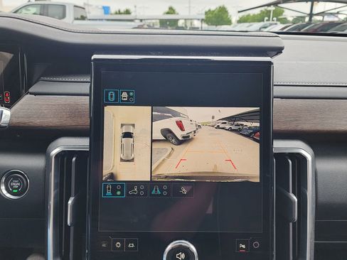 New 2026 GMC Acadia Denali Ultimate AWD/4WD image 32