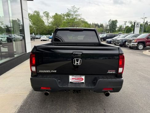 Used 2023 Honda Ridgeline Sport image 3