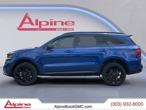 Used 2023 Kia Sorento SX AWD/4WD image 2