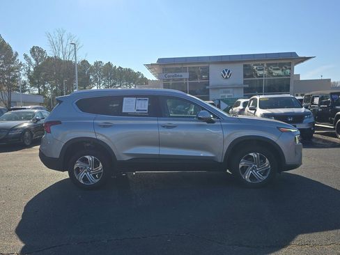 Used 2023 Hyundai Santa Fe SEL image 4
