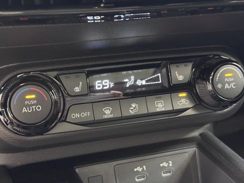 New 2026 Nissan Kicks SV w/ SV Premium Package image 36