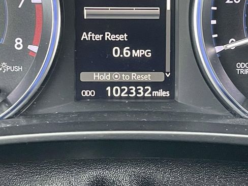 Used 2016 Toyota Highlander Limited image 40