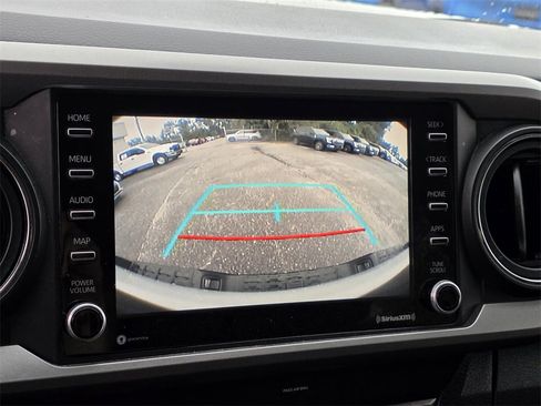 Used 2020 Toyota Tacoma SR5 image 11