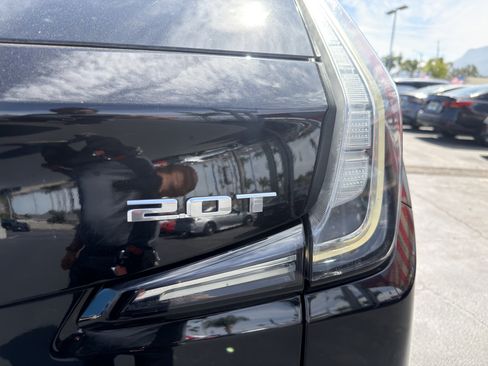 Used 2019 Cadillac XT4 Sport w/ Cold Weather Package FWD image 41