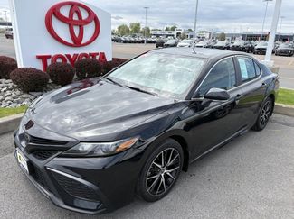 Used 2024 Toyota Camry SE AWD/4WD video 1