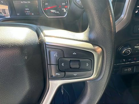 Used 2022 Chevrolet Silverado 2500 Custom w/ Custom Value Package image 25