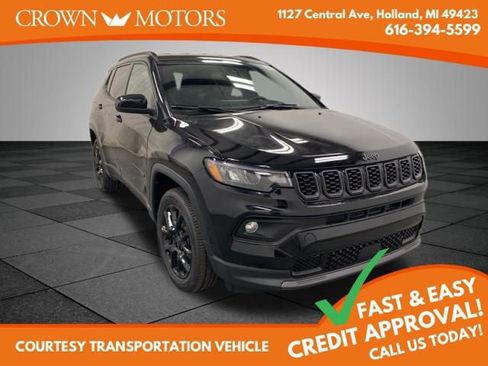 Used 2026 Jeep Compass Latitude image 1