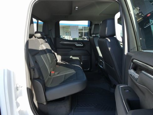 Certified 2023 Chevrolet Silverado 1500 LTZ image 17