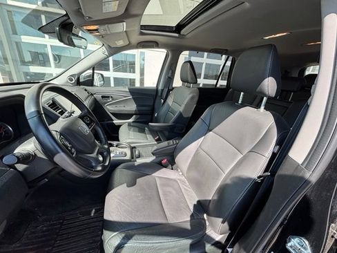 Used 2021 Honda Pilot Special Edition image 11