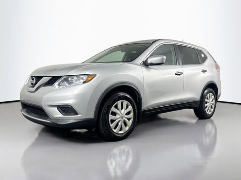 Used 2016 Nissan Rogue S w/ S Family Package AWD/4WD image 38