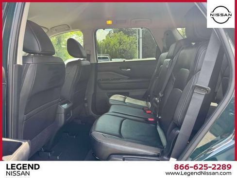 Certified 2024 Nissan Pathfinder SL AWD/4WD image 12