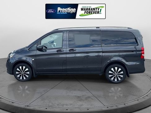 Used 2023 Mercedes-Benz Metris Passenger image 7