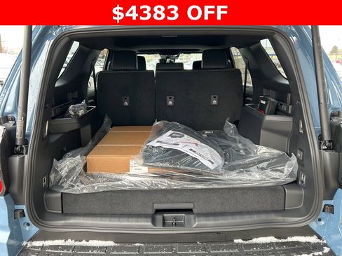 New 2025 Toyota 4Runner Limited image 5