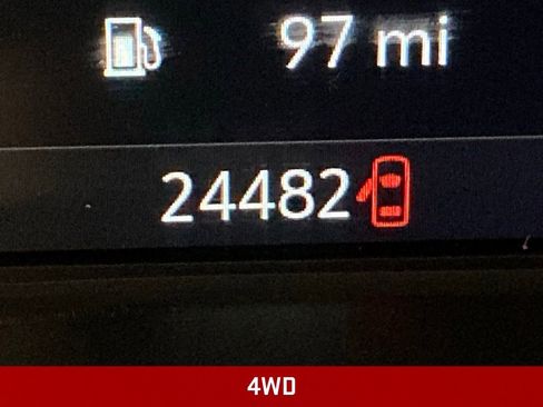 Used 2022 GMC Canyon AT4 AWD/4WD image 6
