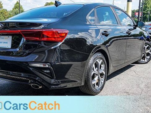 Used 2019 Kia Forte LXS FWD image 5