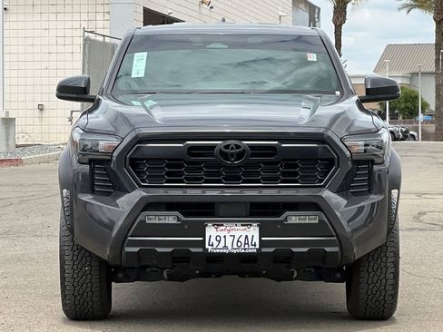Certified 2024 Toyota Tacoma TRD Off-Road w/ TRD Off Road Upgrade Package AWD/4WD image 11