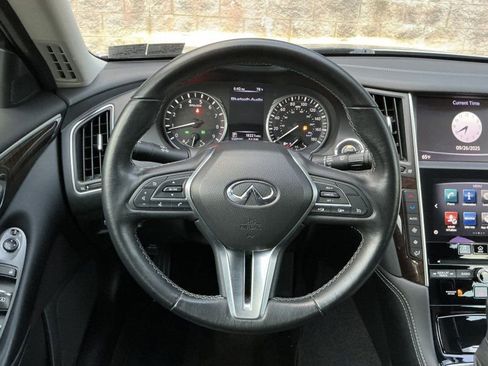 Used 2018 INFINITI Q50 Luxe image 16