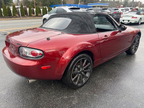 Used 2006 MAZDA MX-5 Miata Grand Touring w/ Premium Pkg image 35