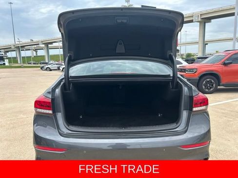 Used 2019 Genesis G80 3.8 w/ Sport Package 02 RWD image 10