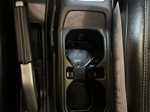 Used 2021 Jeep Gladiator Overland w/ Uconnect 4C Nav & Sound Group image 26