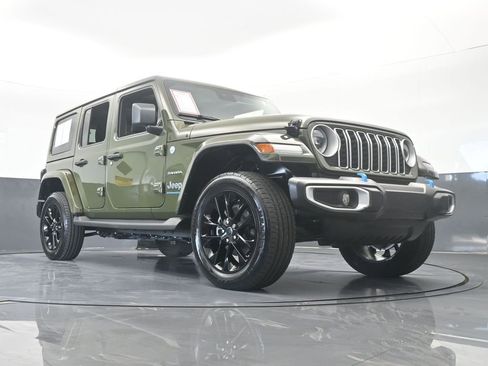 Used 2024 Jeep Wrangler Unlimited Sahara image 68