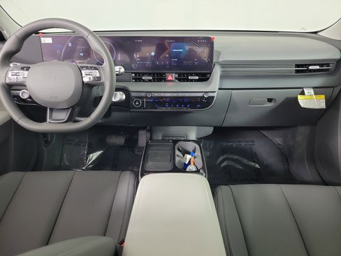 New 2026 Hyundai Ioniq 5 SEL image 4