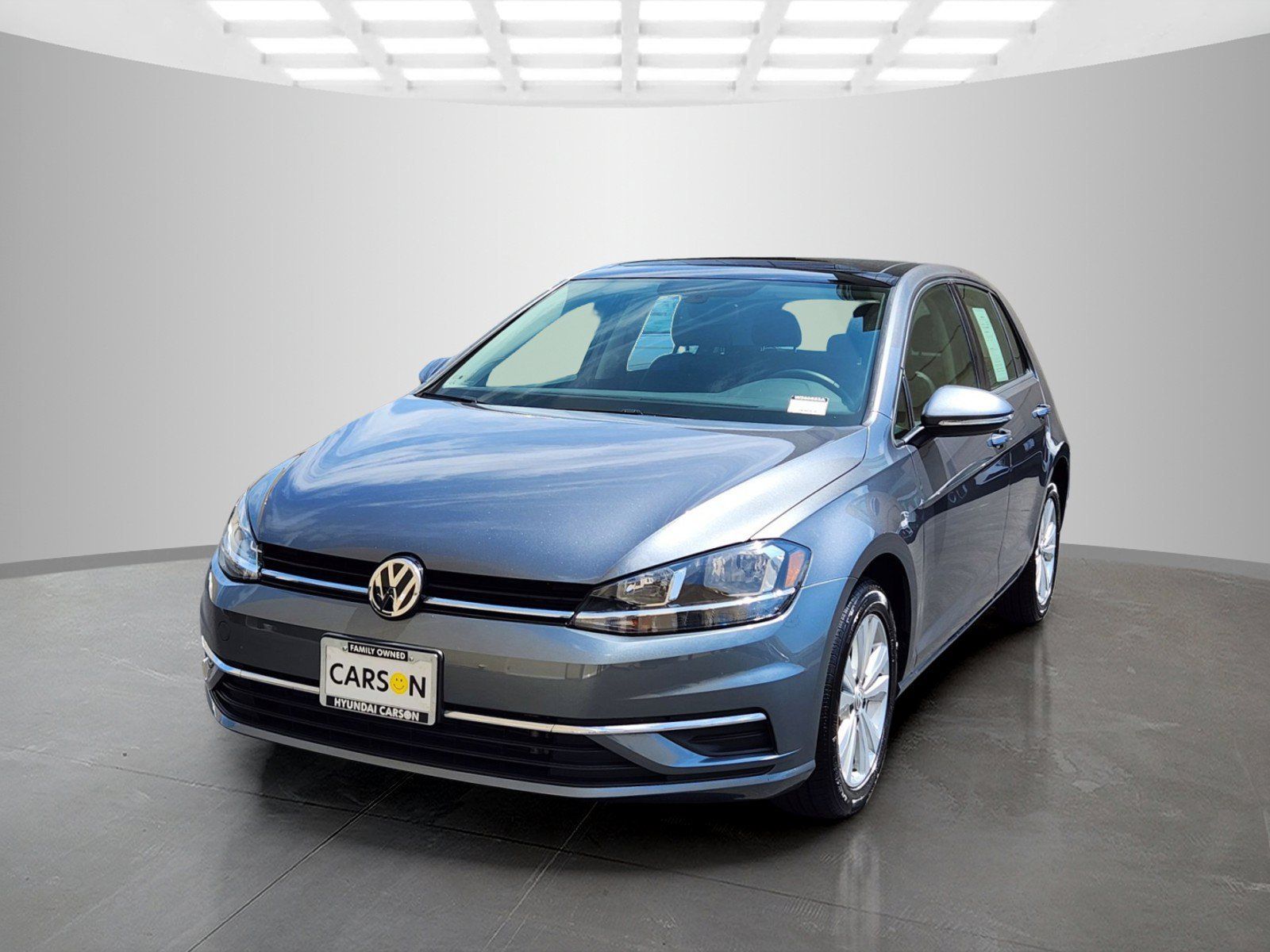 Used 2021 Volkswagen Golf 4-Door FWD image 3