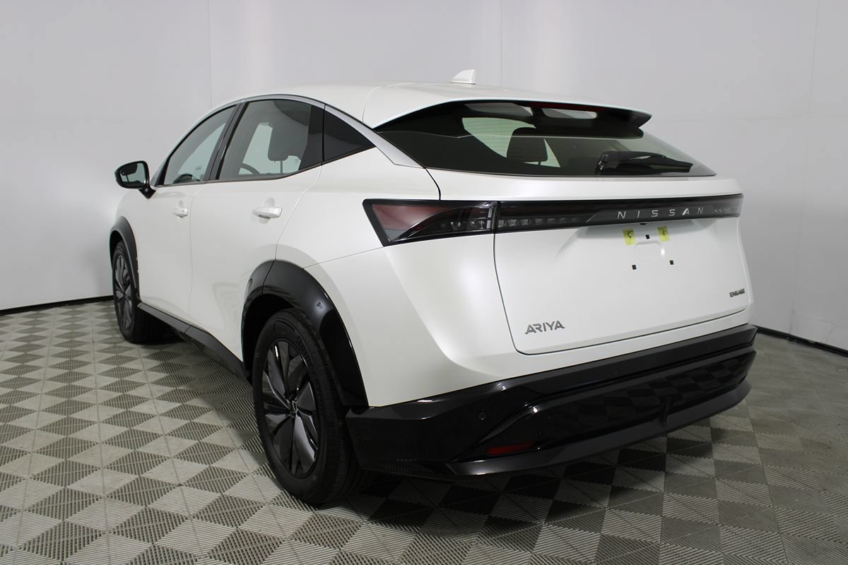 Used 2024 Nissan Ariya FWD image 27