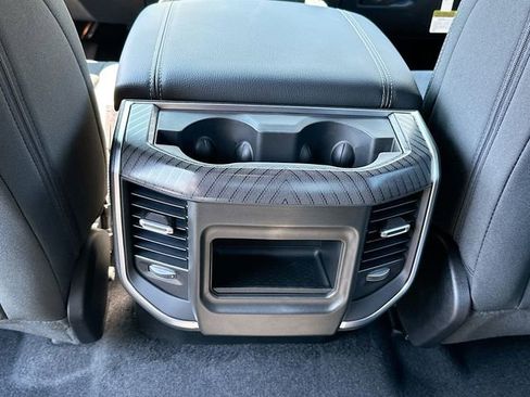 New 2026 RAM 1500 4x4 Crew Cab image 26