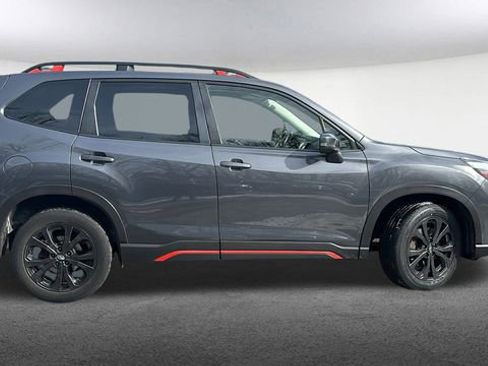 Used 2021 Subaru Forester Sport image 11