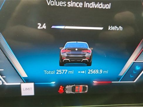 Used 2025 BMW i4 M50 w/ Premium Package image 39