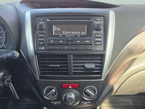 Used 2013 Subaru Forester 2.5X Premium image 5