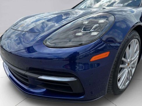 Used 2020 Porsche Panamera 4 image 26