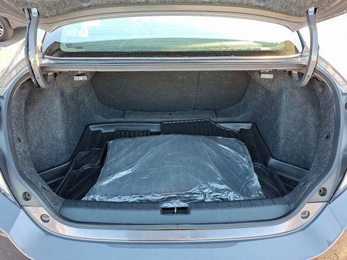 Used 2018 Honda Civic LX image 28