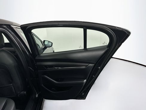 Used 2024 MAZDA MAZDA3 s image 31