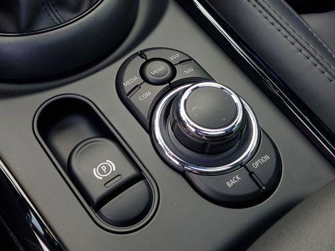 Used 2024 MINI Cooper Clubman S image 11