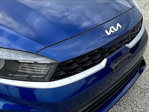 Used 2023 Kia Forte LXS image 30