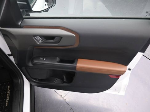 Used 2025 Ford Bronco Sport Outer Banks w/ Outer Banks Tech Package+ image 32