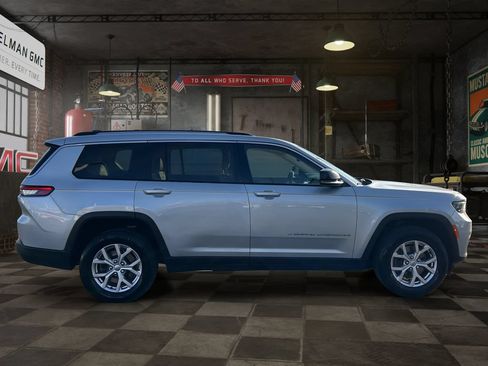 Used 2021 Jeep Grand Cherokee L Limited AWD/4WD image 8